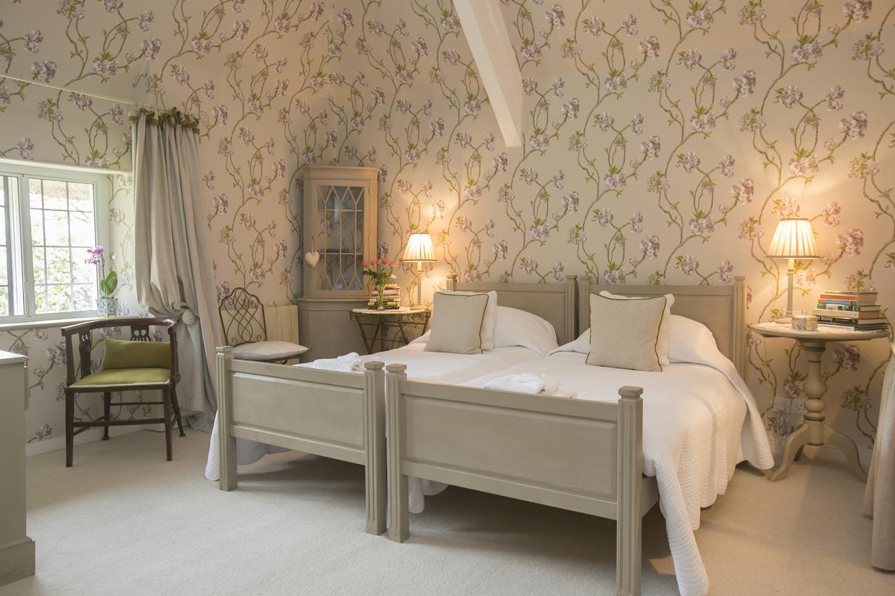 Tudor Cottage B&B Frampton 多切斯特 外观 照片